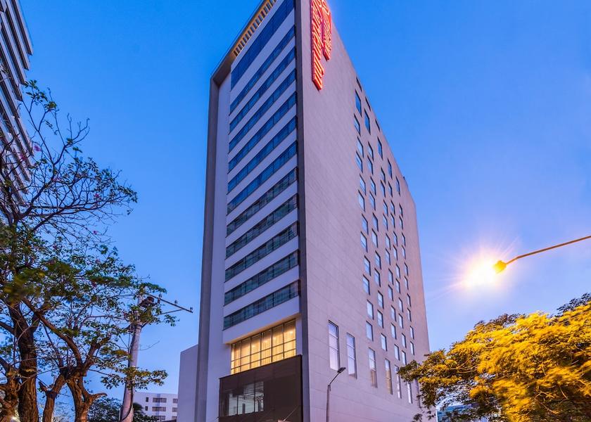 Magdalena Santa Marta Dock