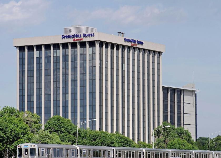 Illinois Chicago Exterior