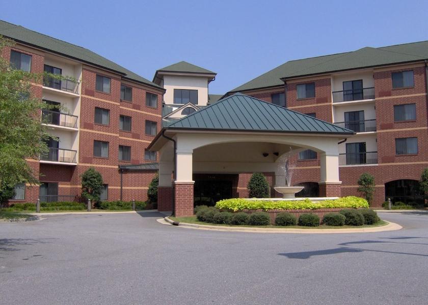 North Carolina Hickory Exterior Detail