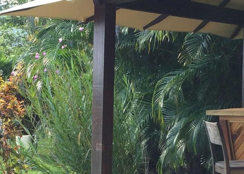 Puntarenas Paquera Exterior Detail