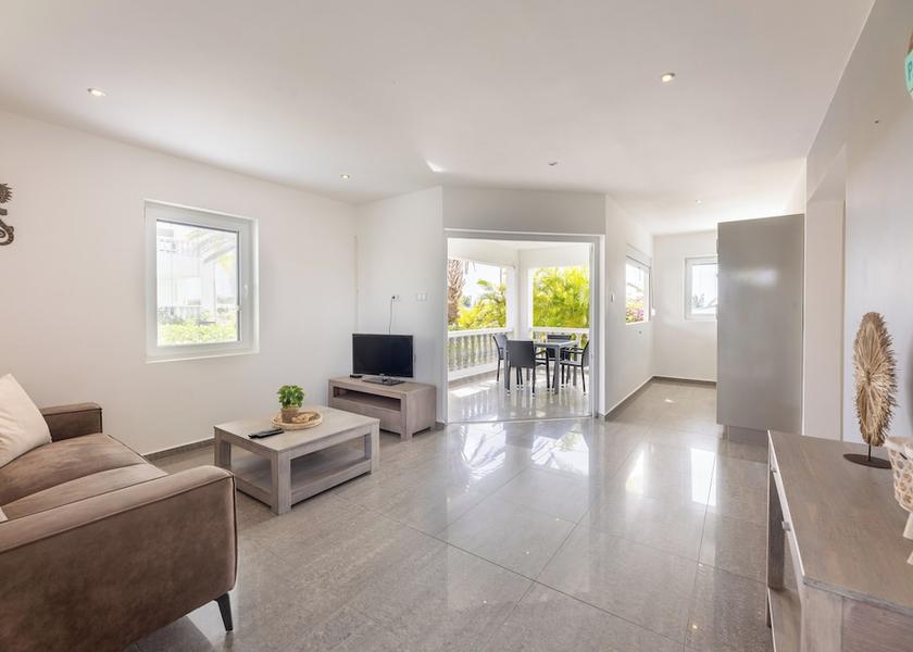  Jan Thiel Living Area