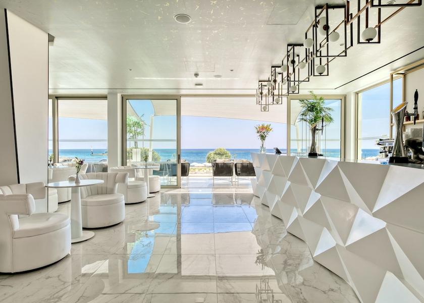 Paphos Geroskipou Bar (on property)