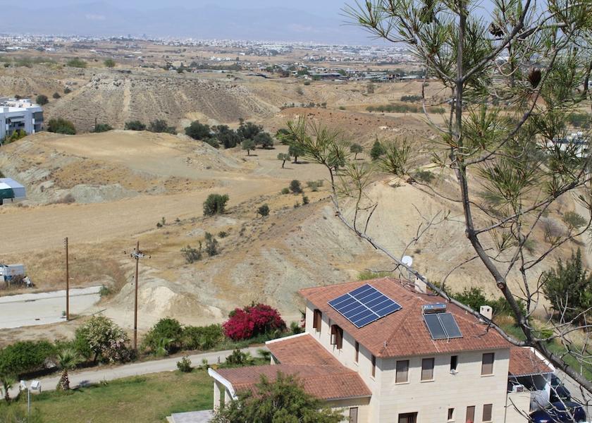 Larnaca District Tseri Exterior Detail