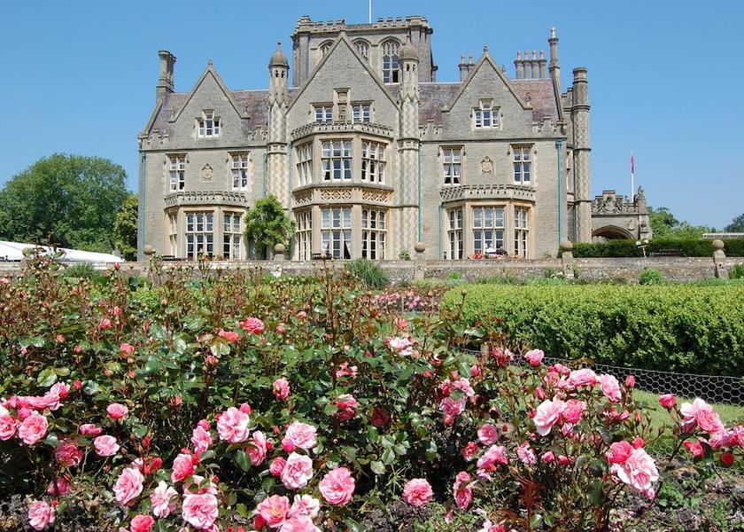 England Wotton-under-Edge Exterior Detail