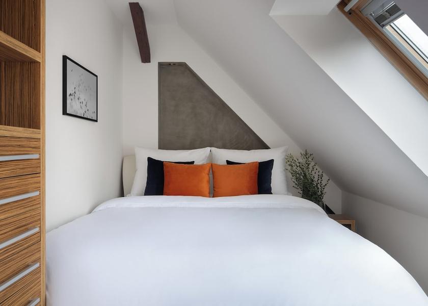 South Moravian (region) Brno Room