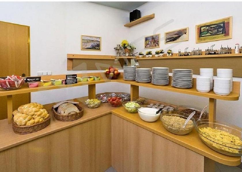 South Bohemia (region) Cesky Krumlov Buffet