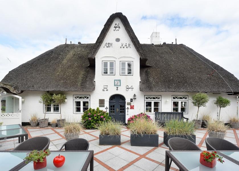 Schleswig-Holstein Sylt Front of property
