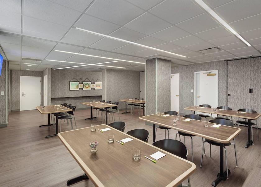 Illinois Chicago Meeting facility