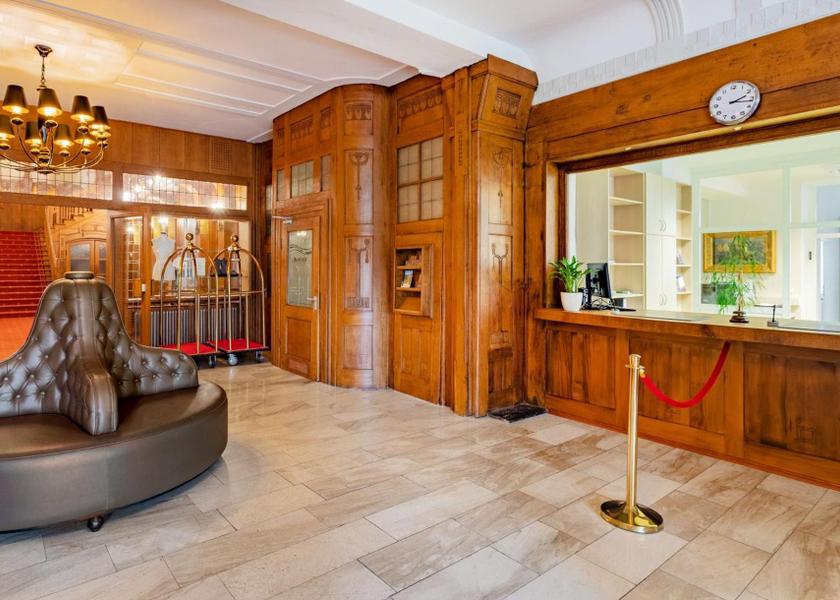 Hessen Bad Salzschlirf lobby