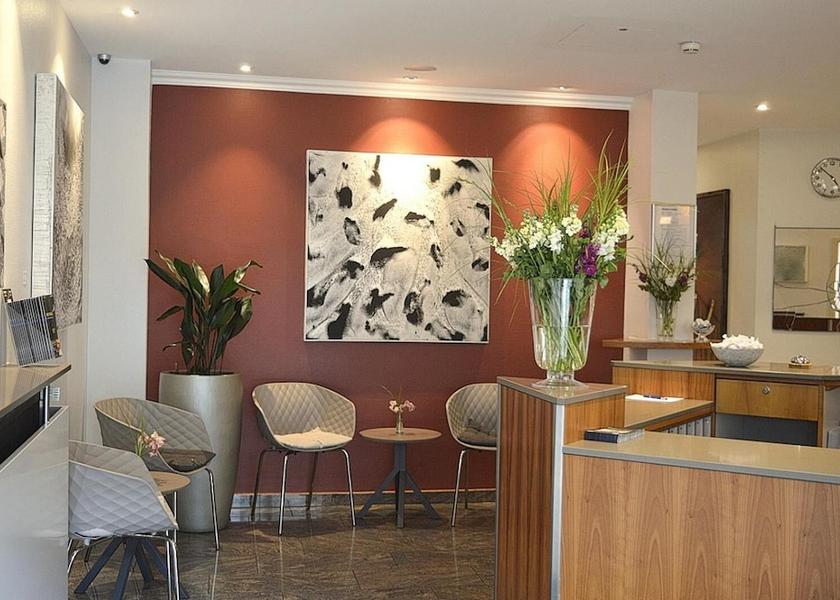North Rhine-Westphalia Cologne Lobby