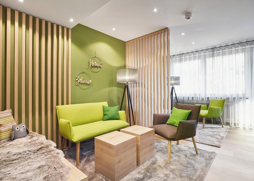 Rhineland-Palatinate Bad Duerkheim Lobby sitting area