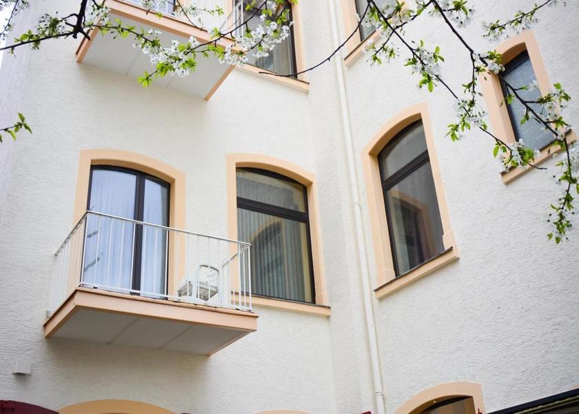 Hessen Wiesbaden exterior view