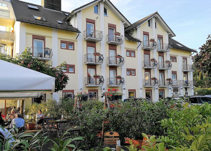 Hessen Giessen exterior view