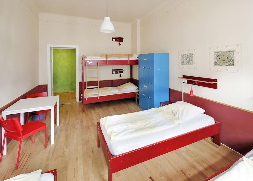 Saxony Dresden Room