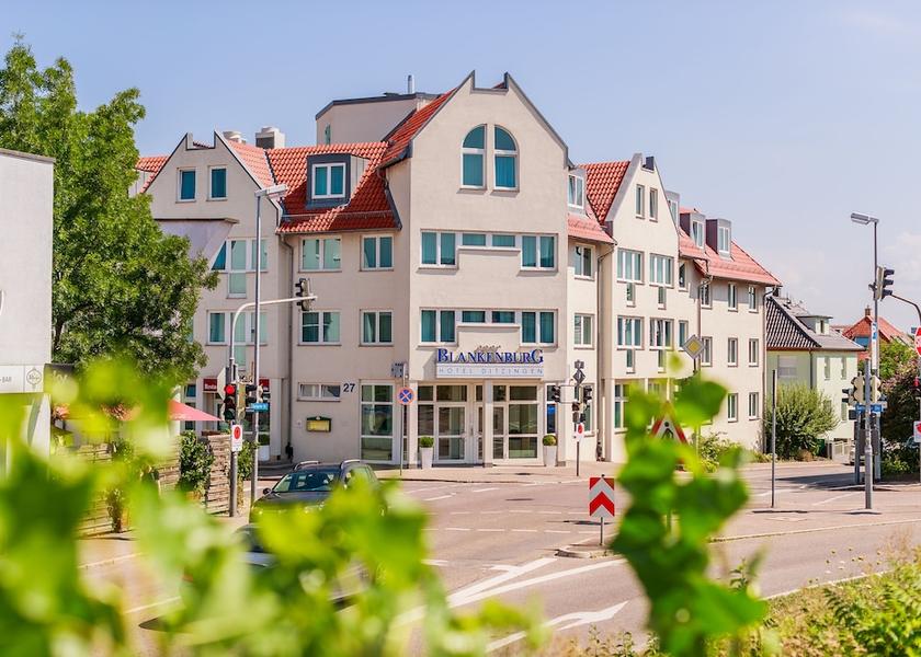 Baden-Württemberg Ditzingen Front of property