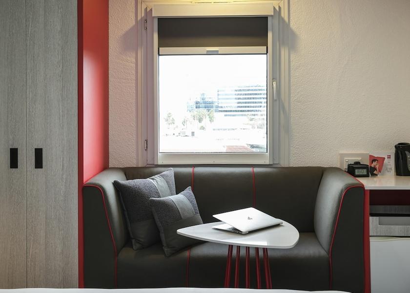 New South Wales Sydney Room