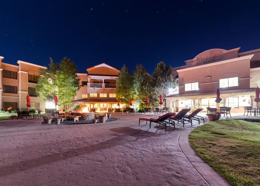 New Mexico Ruidoso Terrace/patio