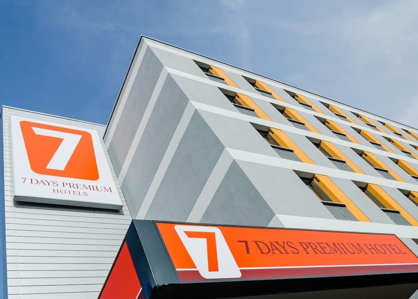 Saxony Schkeuditz Exterior Detail