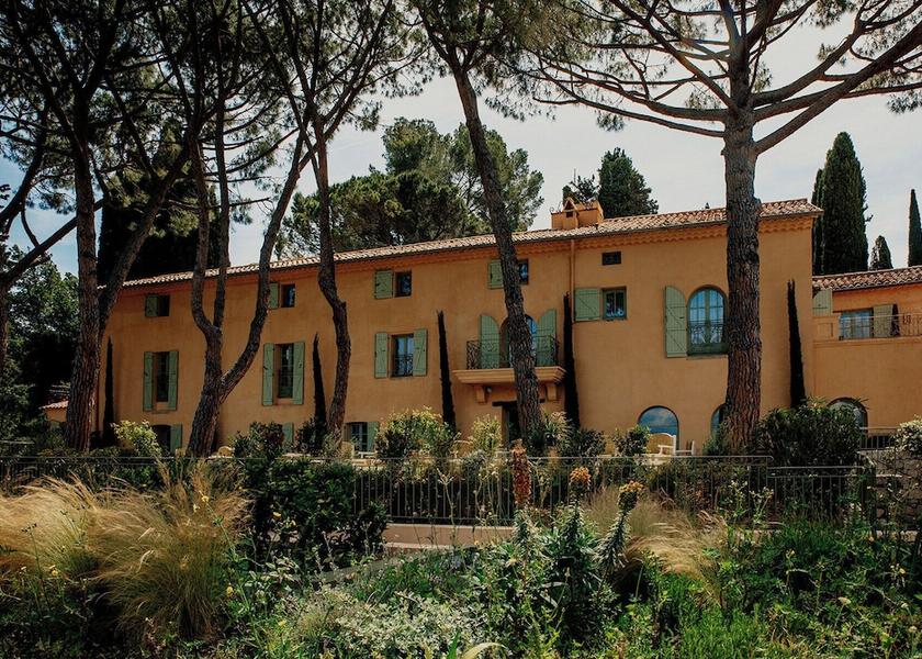 Provence - Alpes - Cote d'Azur Mougins Facade