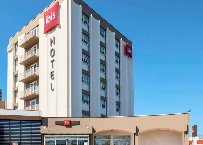 Pays de la Loire Cholet Exterior Detail