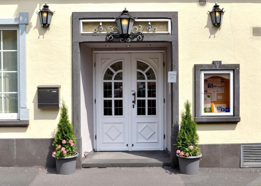 Rhineland-Palatinate Cochem Property grounds