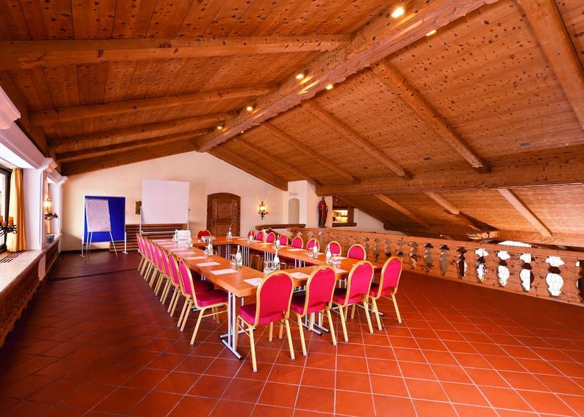 Bavaria Wallgau Meeting Room
