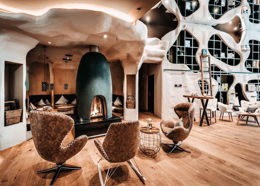 Bavaria Garmisch-Partenkirchen Lobby