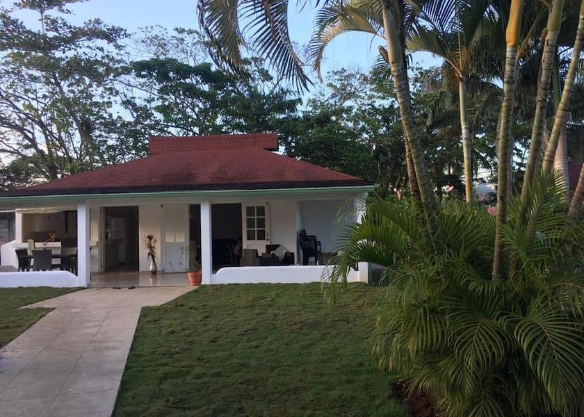 Samana Las Terrenas Exterior Detail