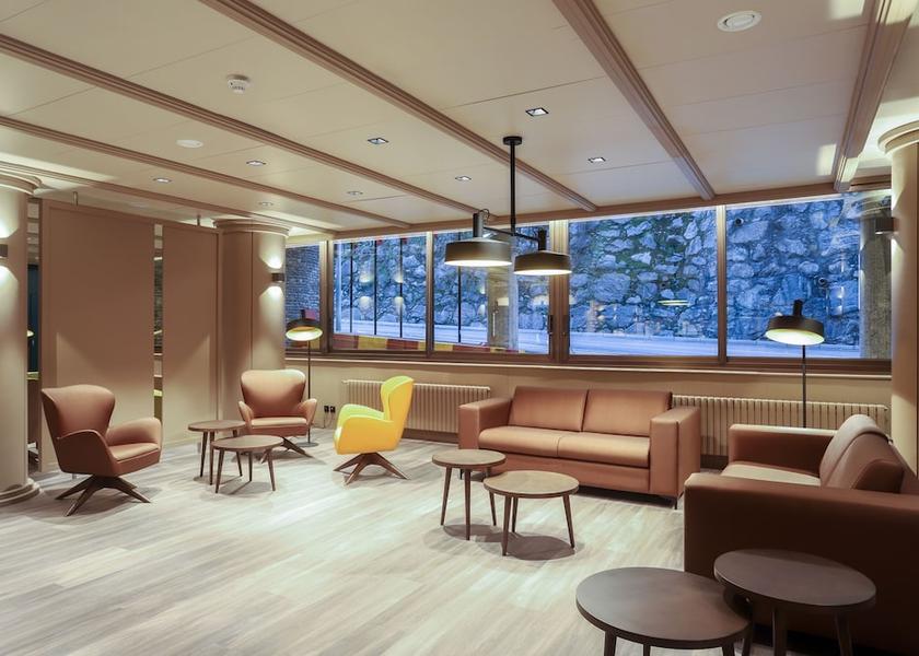  Escaldes-Engordany Lobby