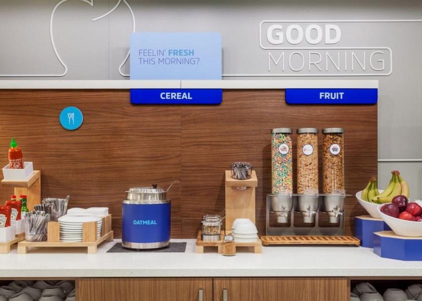 Indiana Evansville Breakfast buffet