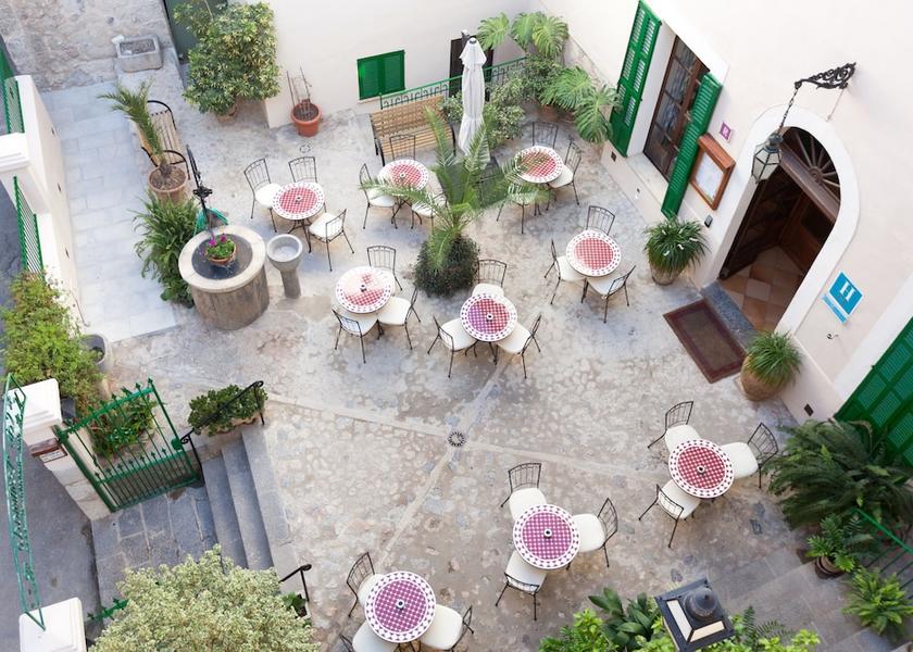 Balearic Islands Sóller Courtyard