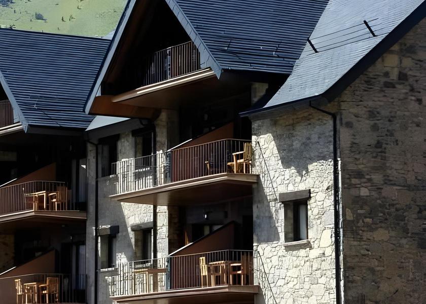 Aragon Sallent de Gallego Hotel Exterior