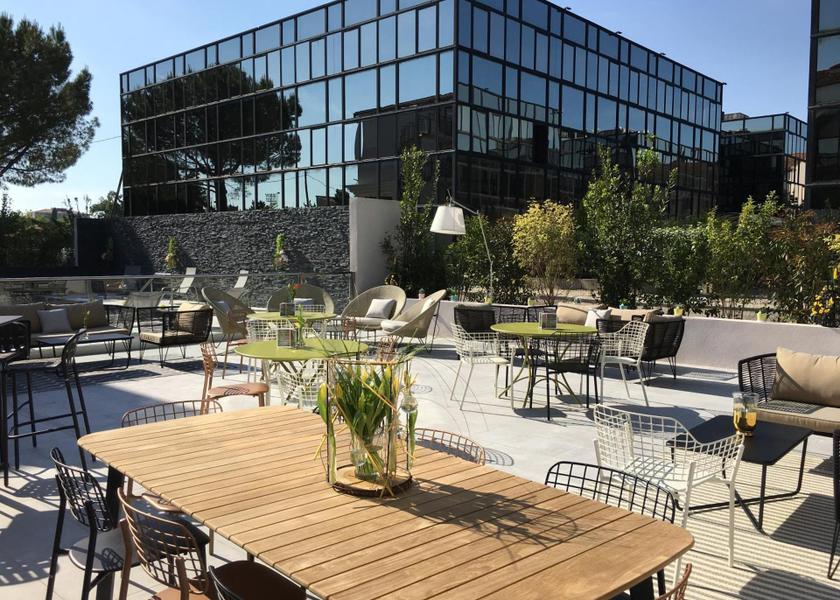 Provence - Alpes - Cote d'Azur Aix-en-Provence exterior view