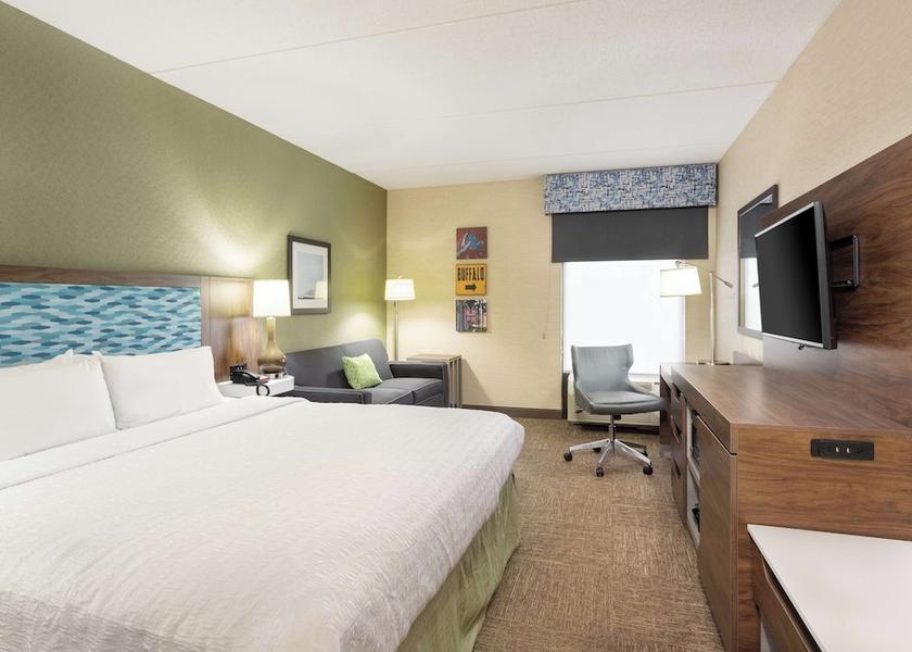 New York West Seneca Room