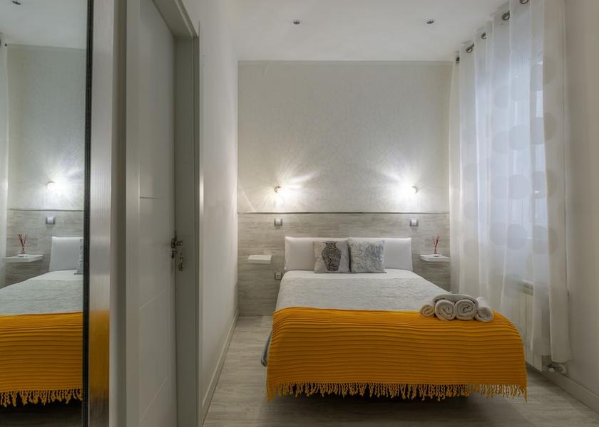Community of Madrid Madrid Room