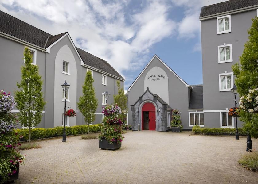Clare (county) Ennis Courtyard