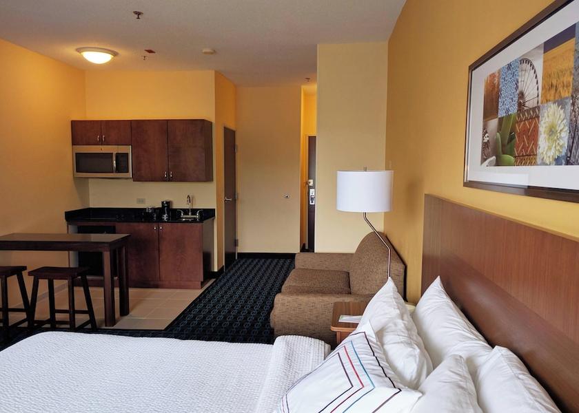 Illinois St. Charles Kitchen