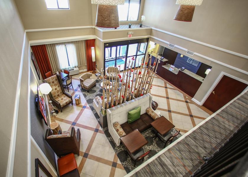 Georgia Decatur Exterior Detail