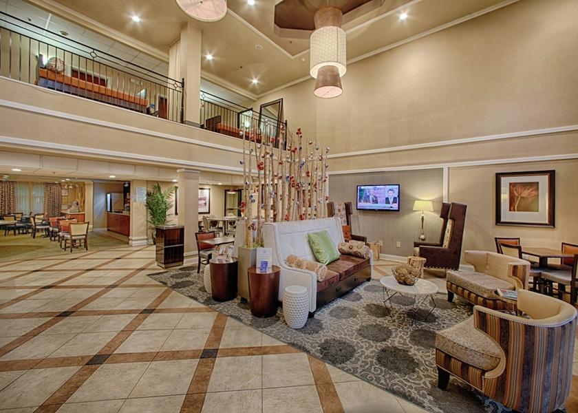 Georgia Decatur Exterior Detail