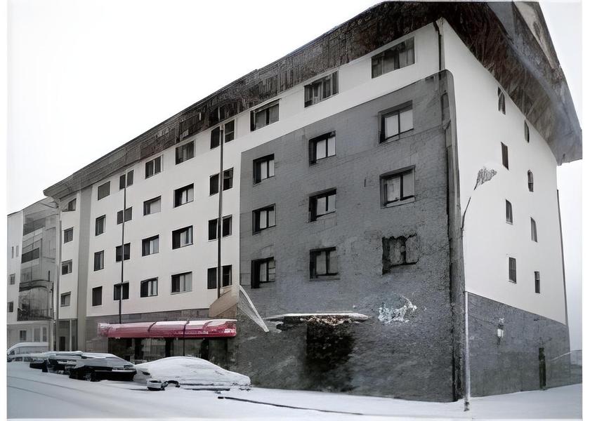 Aragon Jaca Hotel Exterior