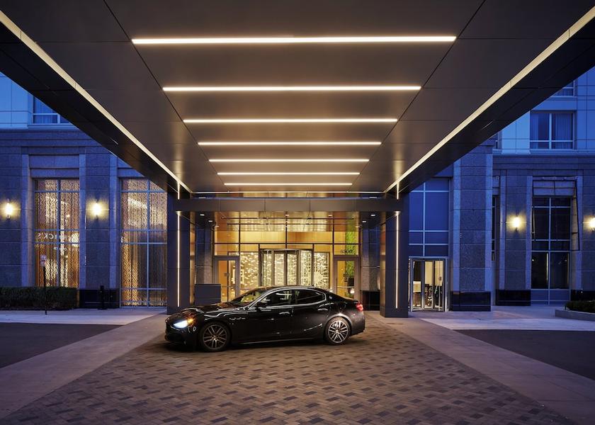 Illinois Rosemont Exterior