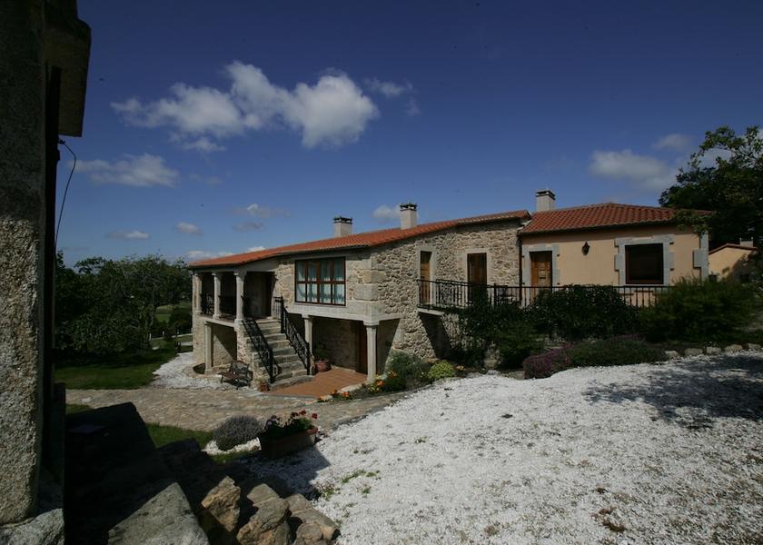 Galicia A Estrada Front of property