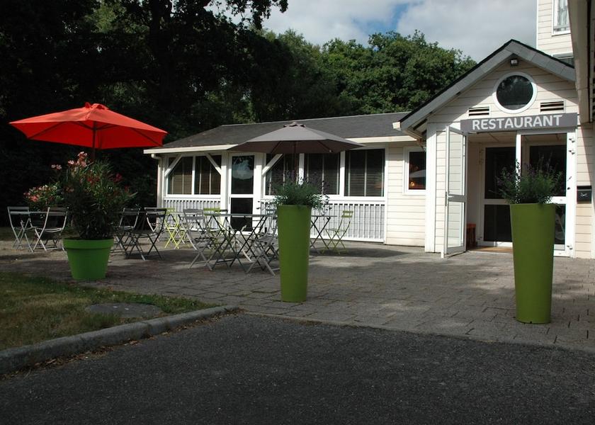 Brittany Quimper Terrace