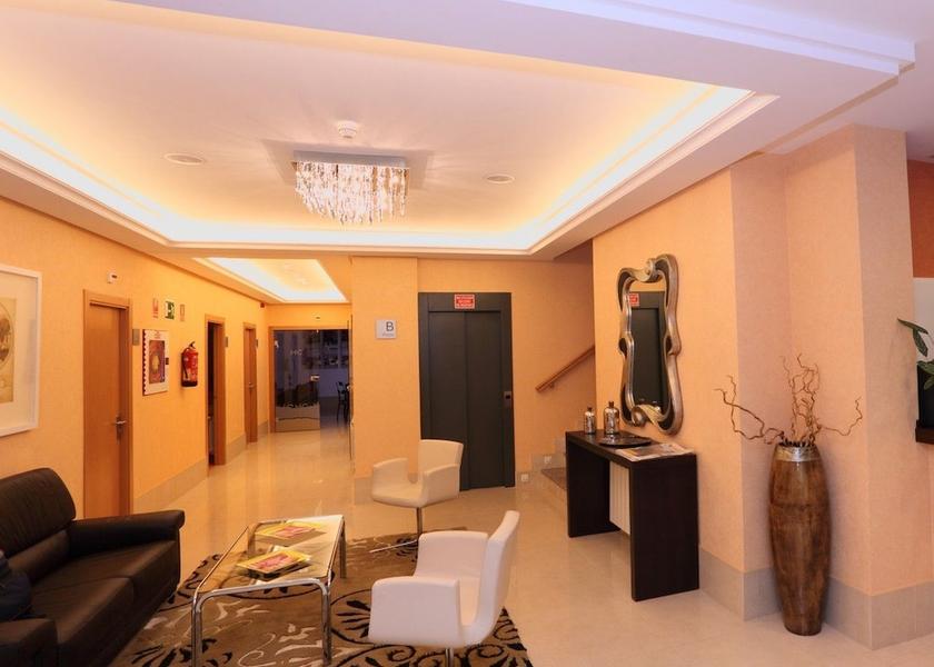 Castilla - La Mancha Siguenza Lobby