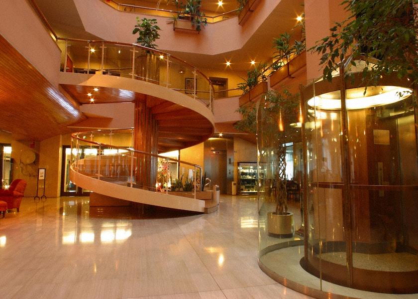  Escaldes-Engordany Lobby
