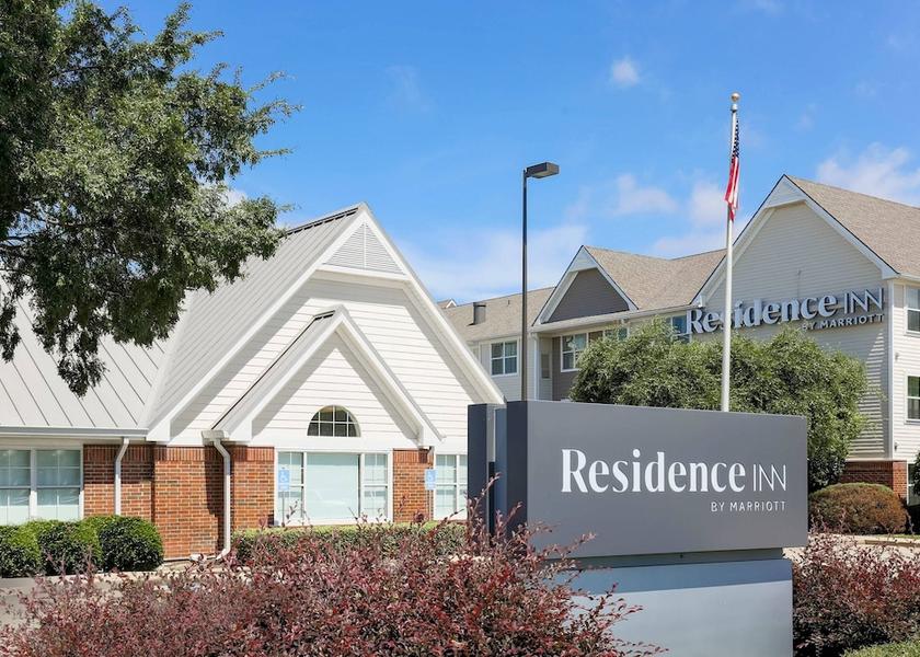 Louisiana Monroe Exterior Detail