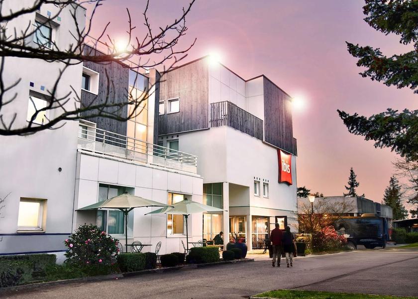 Pays de la Loire Saint-Herblain Exterior Detail