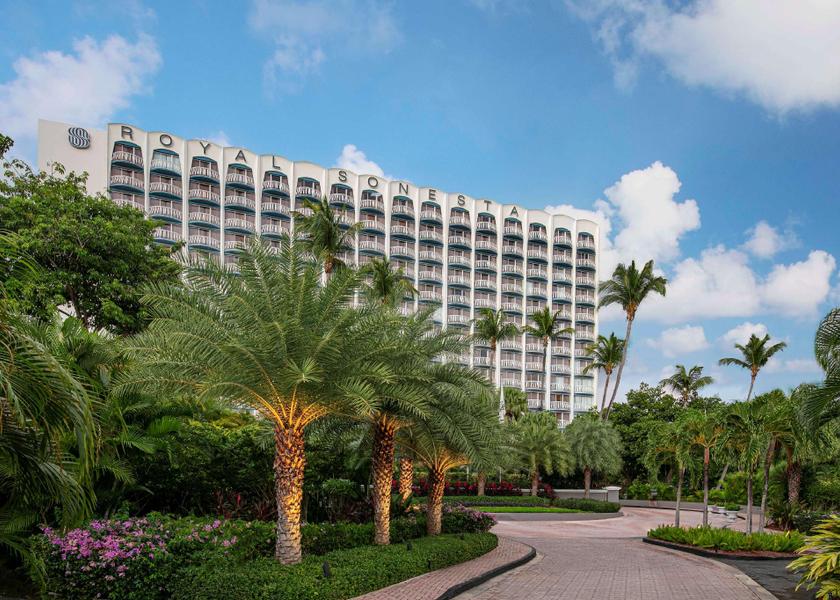  Carolina Hotel Exterior