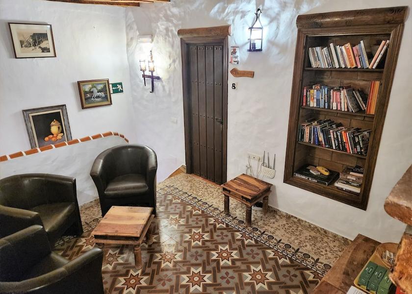 Andalusia Canillas de Albaida Meeting facility