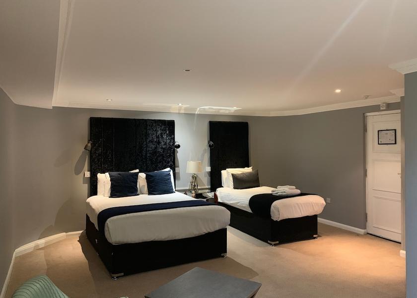 England Walsall Room